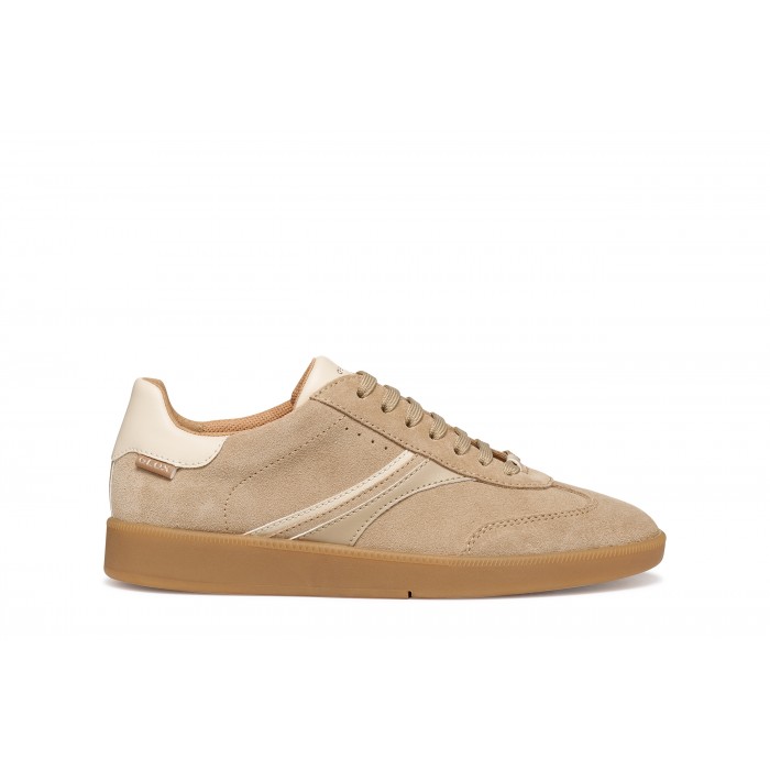 Кроссовки женские D56UGA022BCC5002